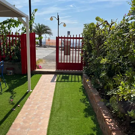 Perla Ionica بيت للعطل