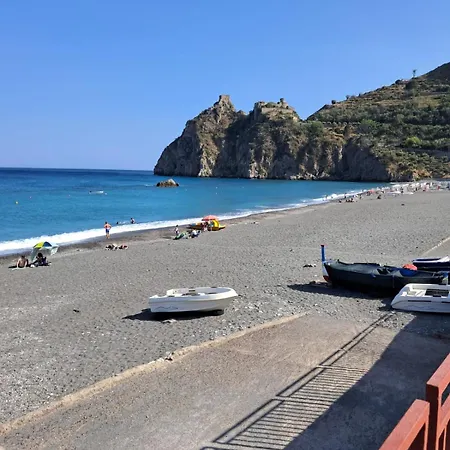 Perla Ionica SantʼAlessio Siculo